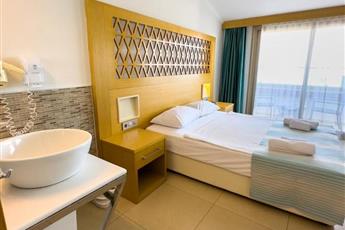 Aurasia Design Hotel