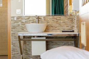 Aurasia Design Hotel