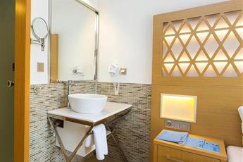 Aurasia Design Hotel