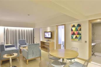 Aurasia Design Hotel