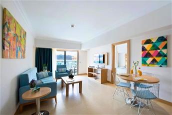 Aurasia Design Hotel