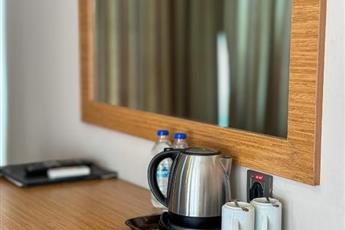 Aurasia Sea Side Hotel 3*