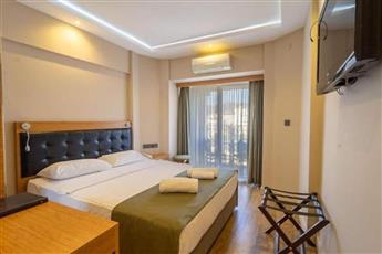 Aurasia Sea Side Hotel 3*