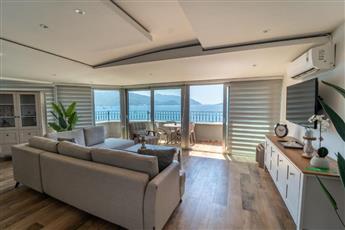 Aurasia Sea Side Hotel 3*