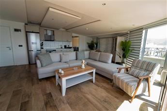 Aurasia Sea Side Hotel 3*