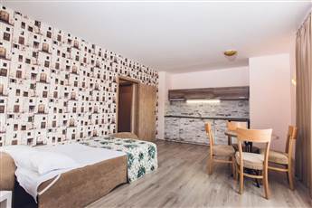 Avenue Deluxe ApartHotel 3*