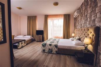 Avenue Deluxe ApartHotel 3*