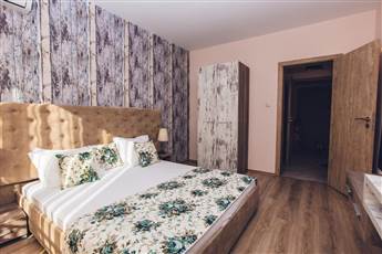 Avenue Deluxe ApartHotel 3*