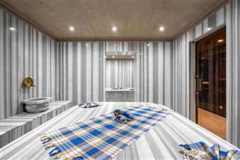 Awen Lara Hotel