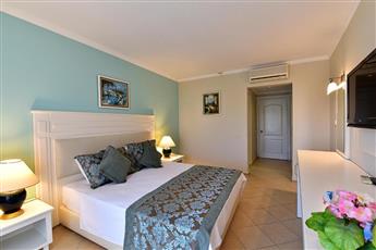 Ayaz Aqua Beach Hotel Gumbet 4*