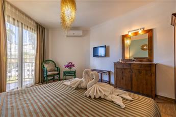 Ayaz Aqua Beach Hotel Gumbet 4*