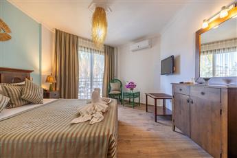 Ayaz Aqua Beach Hotel Gumbet 4*