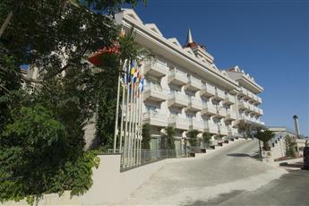 Aydinbey Famous Resort