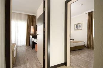 Aydinbey Famous Resort