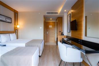 Aydinbey Queen’s Palace & Spa