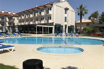 Aymes Hotel