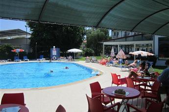 Aymes Hotel
