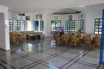 Aymes Hotel