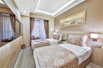 Ayramin Deluxe Hotel