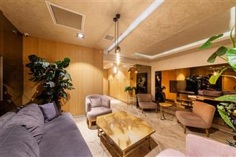 Ayramin Deluxe Hotel