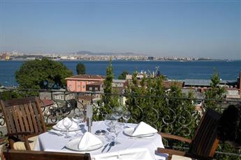 Azade Premier Hotel 4*