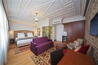 Azade Premier Hotel 4*
