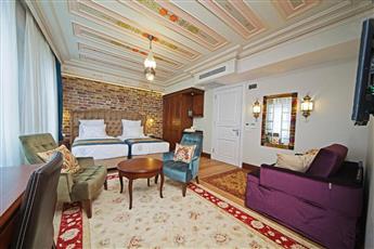 Azade Premier Hotel 4*