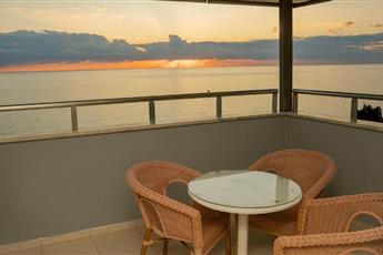 Azak Beach Hotel - Adults Only 16+