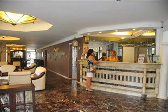 Azak Hotel 3*