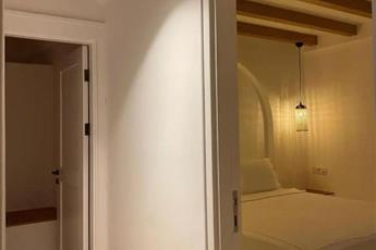Azka Hotel