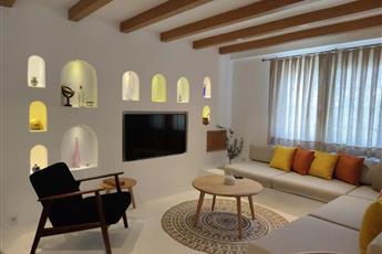 Azka Hotel