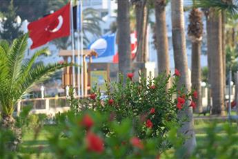 Azka Hotel