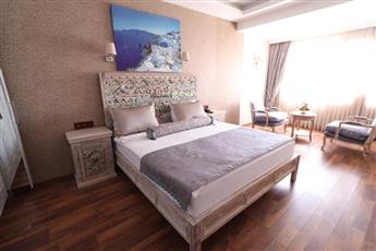 Azka Hotel