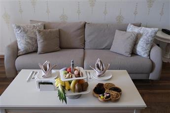 Azka Hotel