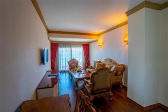Azka Hotel