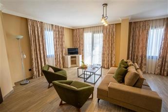 Azka Hotel