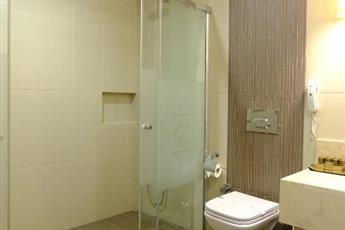 Azka Hotel