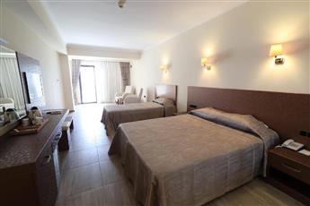 Azka Hotel