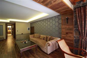Azka Hotel