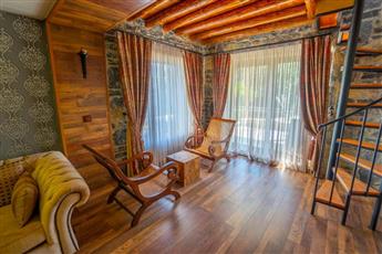 Azka Hotel