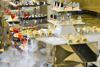 Azura Deluxe Resort & Spa 5*