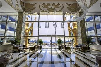 Azura Deluxe Resort & Spa 5*