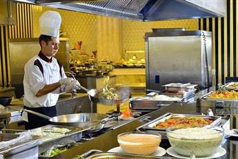 Azura Deluxe Resort & Spa 5*