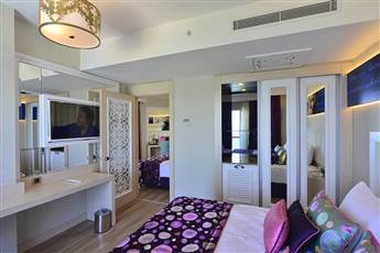 Azura Deluxe Resort & Spa 5*