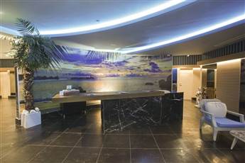 Azura Deluxe Resort & Spa 5*