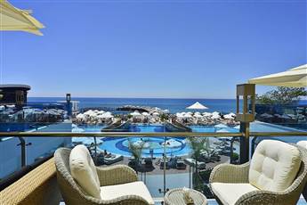 Azura Deluxe Resort & Spa 5*