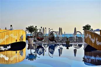 Azura Deluxe Resort & Spa 5*