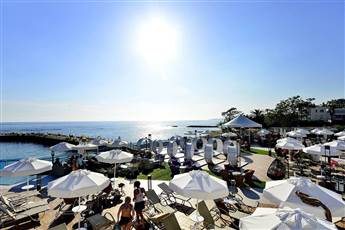 Azura Deluxe Resort & Spa 5*