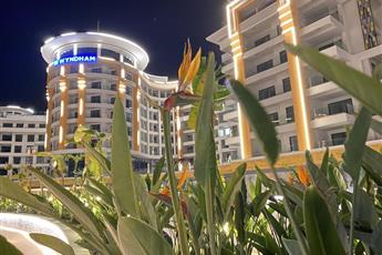 Azura World Hotel 5*