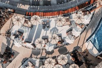 Azura World Hotel 5*